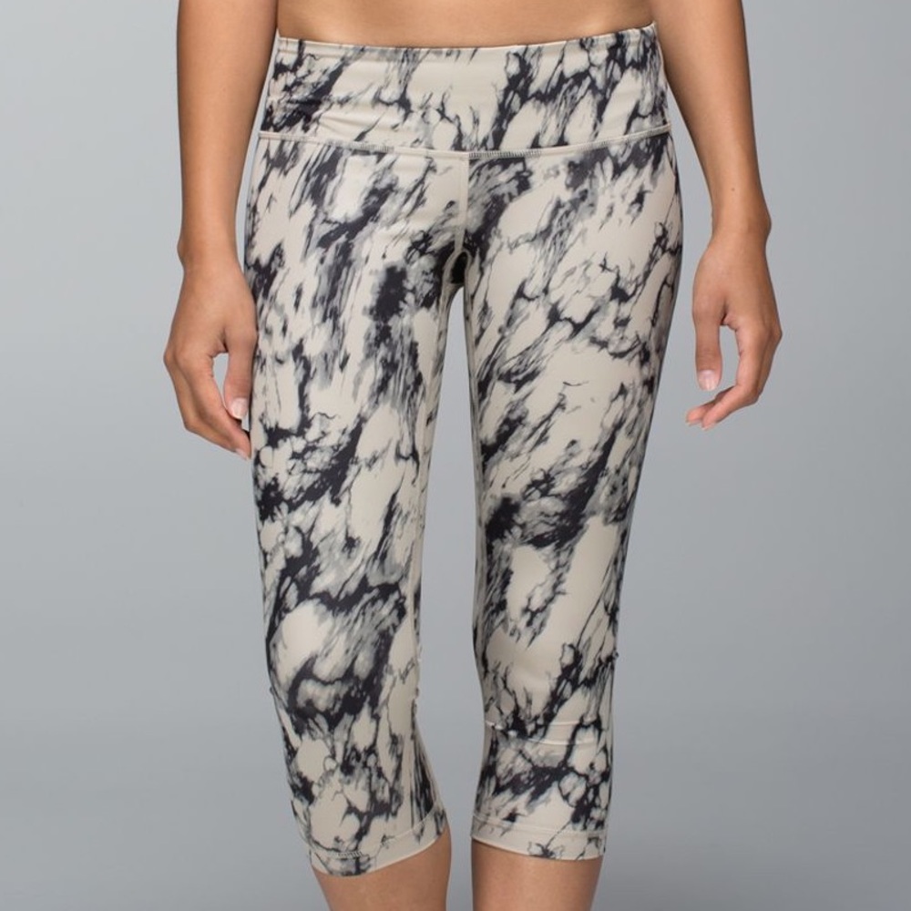 Lululemon Wunder Under Crop In Great Granite Black Mojave Tan
